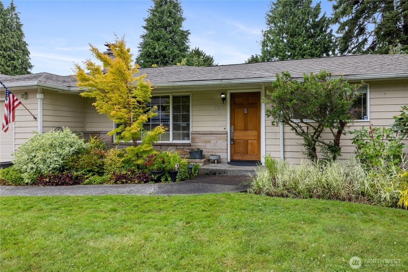 7215 25th Street W