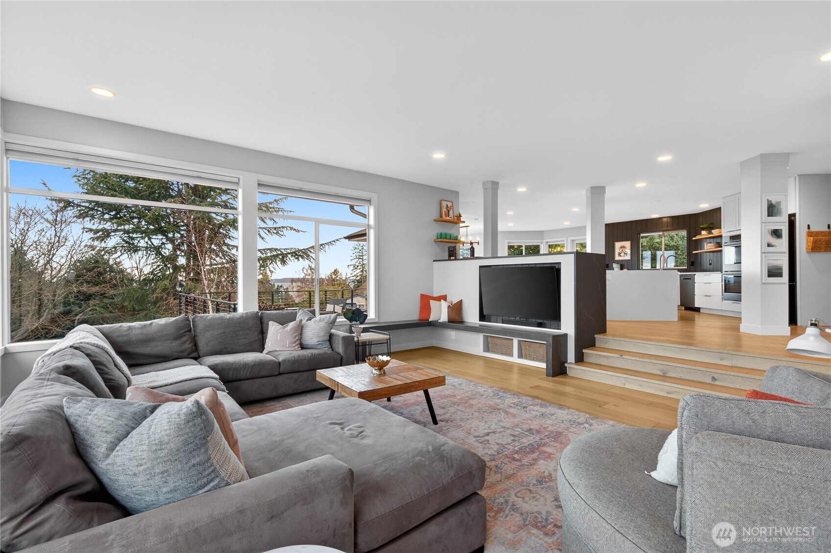 19209 olympic view Drive