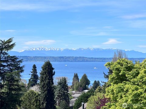 Photo of 19209 olympic view Drive, Edmonds, WA 98020 (MLS # 2503095)