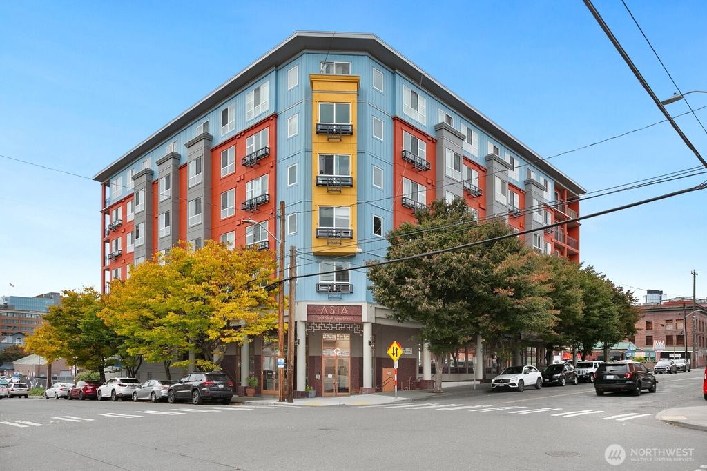 Photo of 668 S Lane Street St #711, Seattle, WA 98104 (MLS # 2446101)