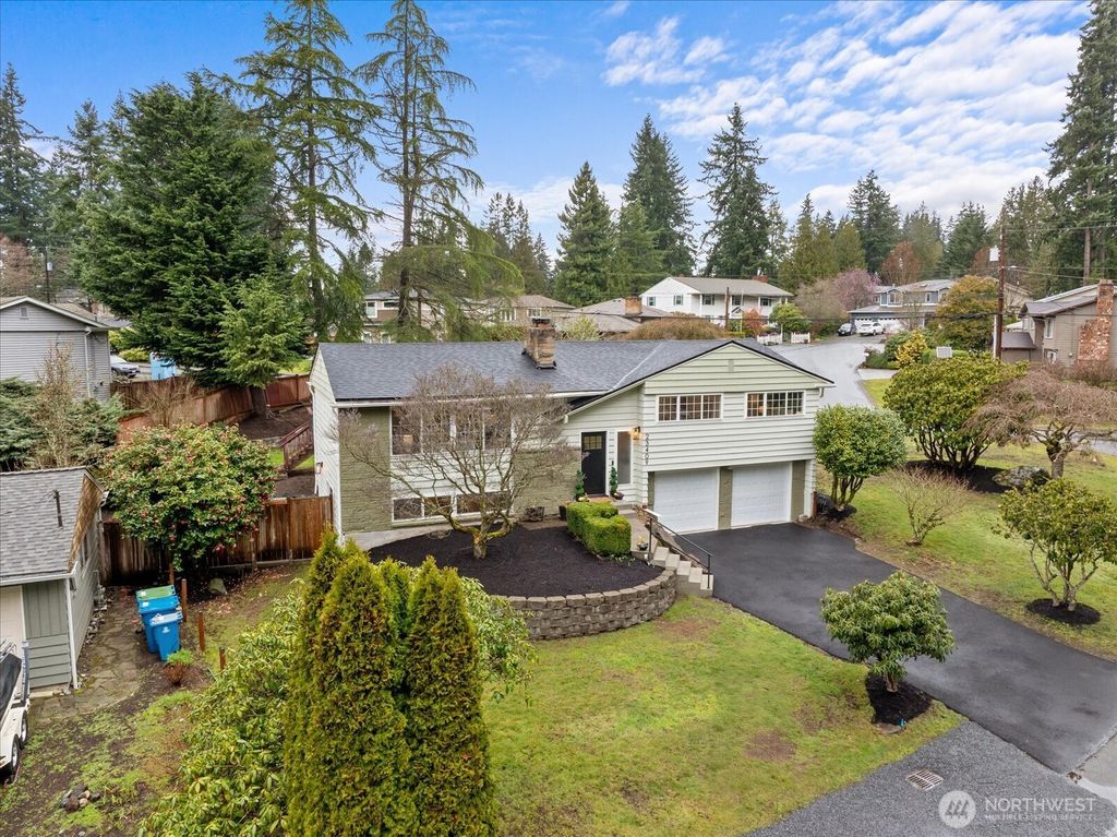 Photo of 23409 94 Place W, Edmonds, WA 98020 (MLS # 2488289)