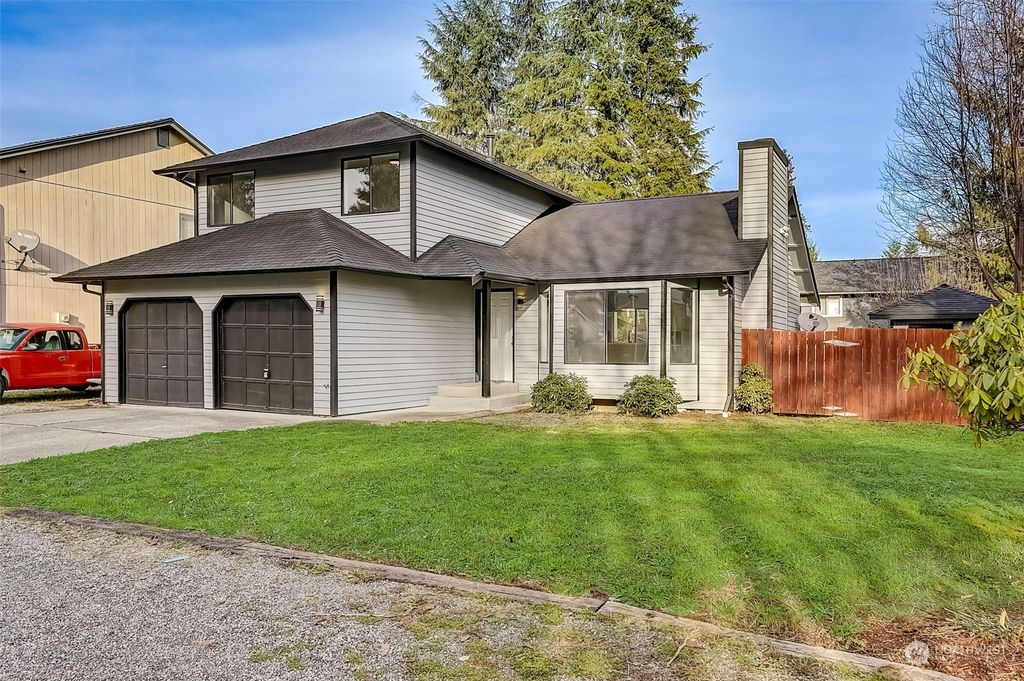 Photo of 21636 SE 270th Street, Maple Valley, WA 98038 (MLS # 2202167)