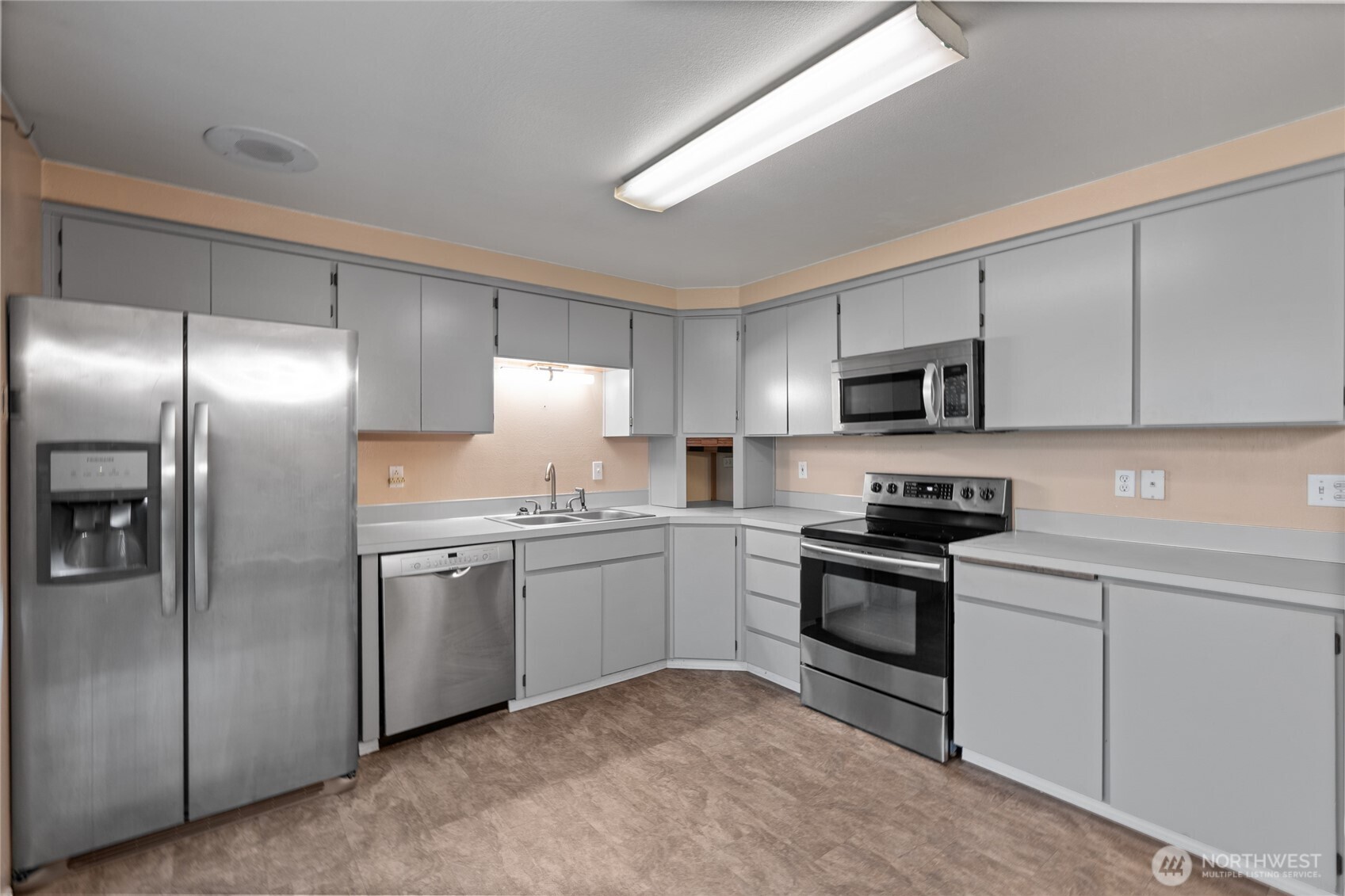 1113 159th St Court E