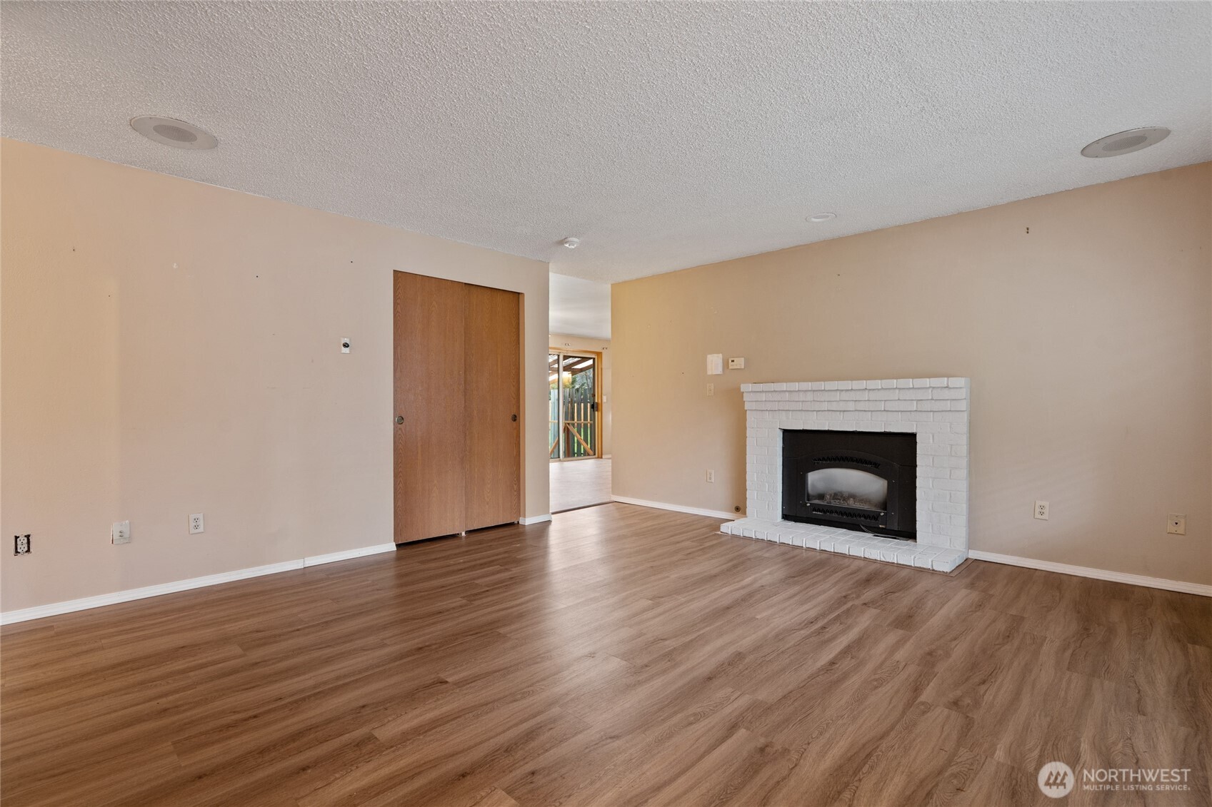 1113 159th St Court E