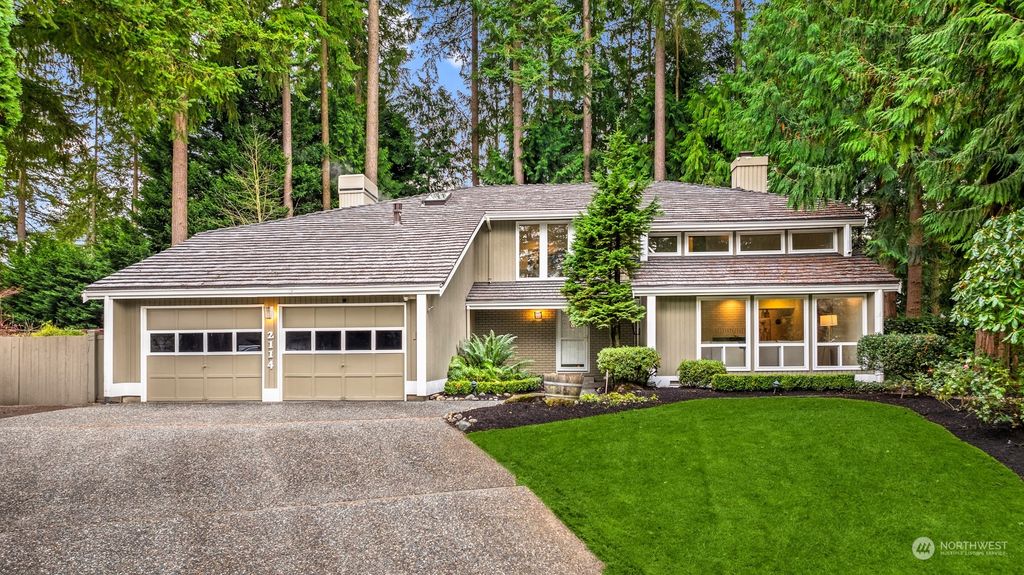Photo of 2114 143rd Place SE, Mill Creek, WA 98012 (MLS # 2304449)