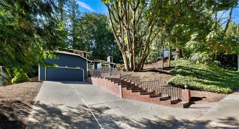 22721 NE 12th Place