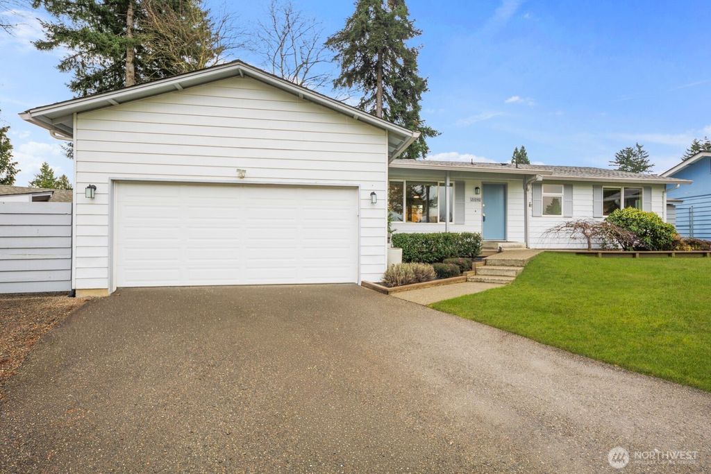 Photo of 21040 121st Place SE, Kent, WA 98031 (MLS # 2480810)