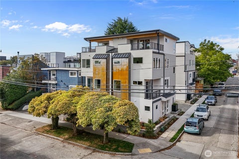 Photo of 4469 Linden Avenue N, Seattle, WA 98103 (MLS # 2591232)