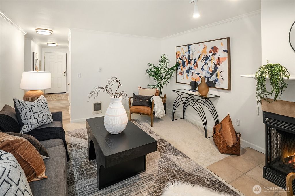 Photo of 11114 NE 125th Lane #G227, Kirkland, WA 98034 (MLS # 2487636)