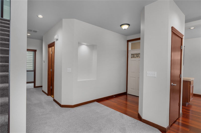 8703 28th Way SE