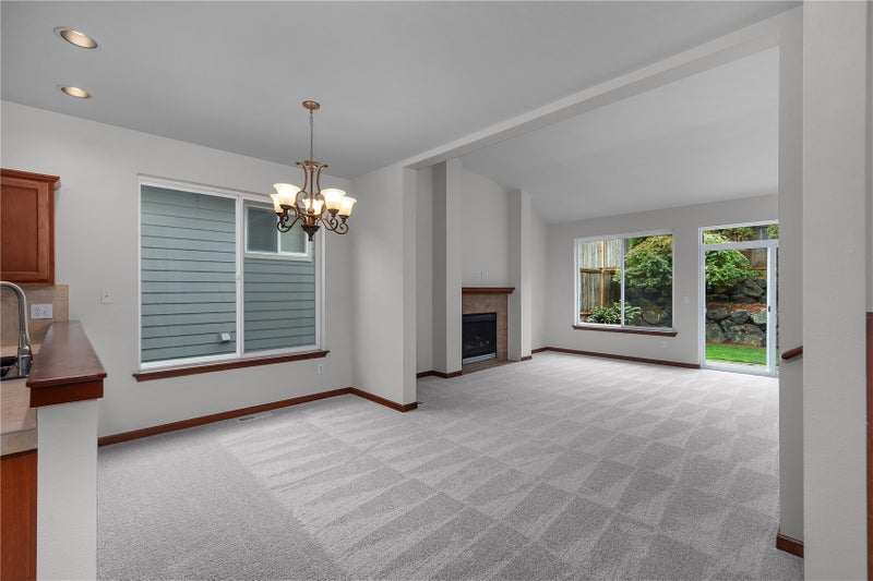 8703 28th Way SE