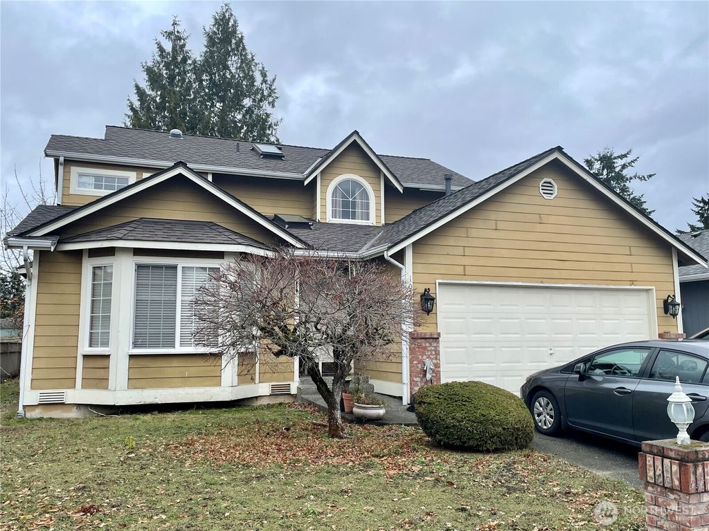 Photo of 10206 SE 243rd Street, Kent, WA 98031 (MLS # 2426163)