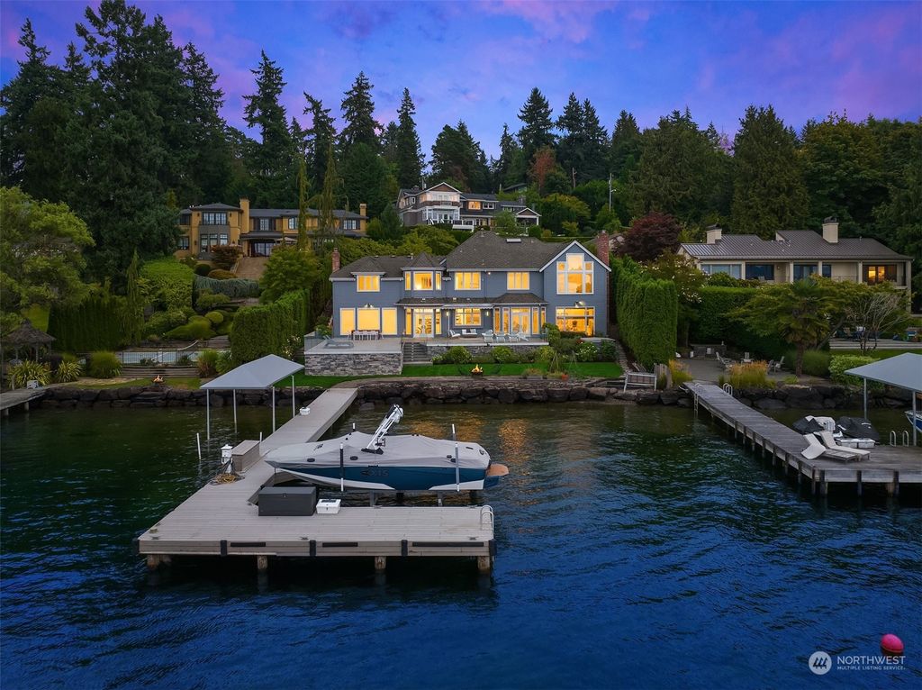 Photo of 1845 W Mercer Way, Mercer Island, WA 98040 (MLS # 2215644)