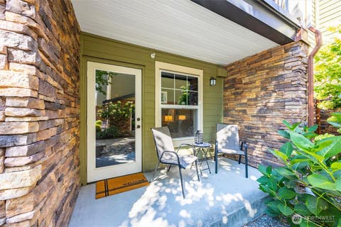 Photo of 680 32nd Street #C111, Bellingham, WA 98225 (MLS # 2573712)