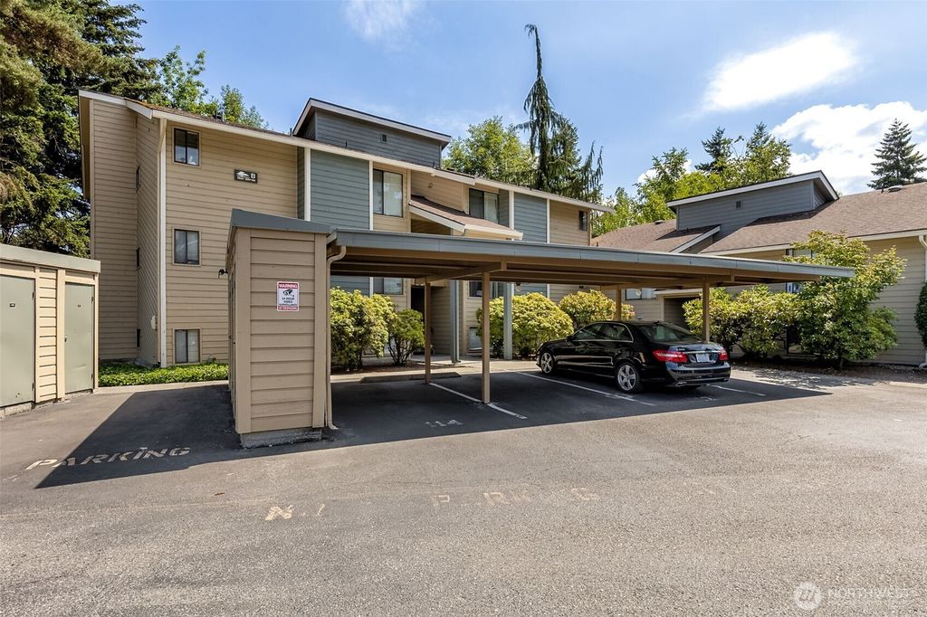 Photo of 4820 200th Street SW #B104, Lynnwood, WA 98036 (MLS # 2409093)