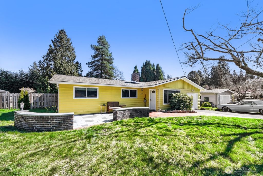 Photo of 24119 78th Place W, Edmonds, WA 98026 (MLS # 2495723)