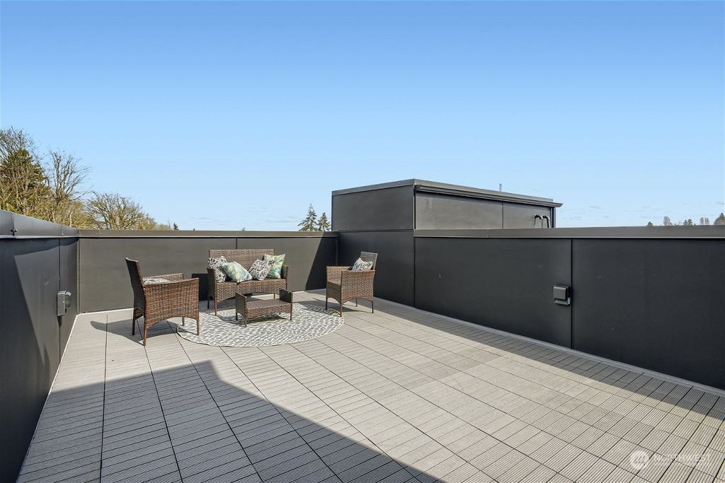 Photo of 115 26th Avenue E #B, Seattle, WA 98112 (MLS # 2060711)