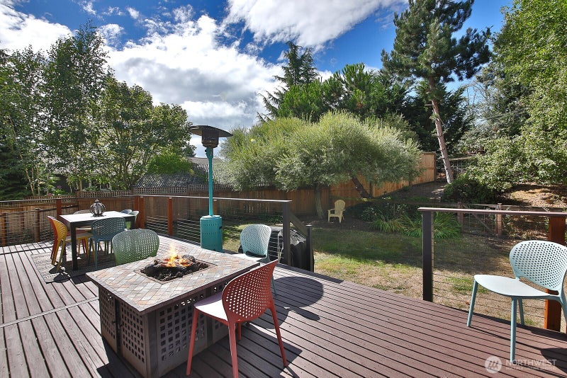 4876 Breezefair Road
