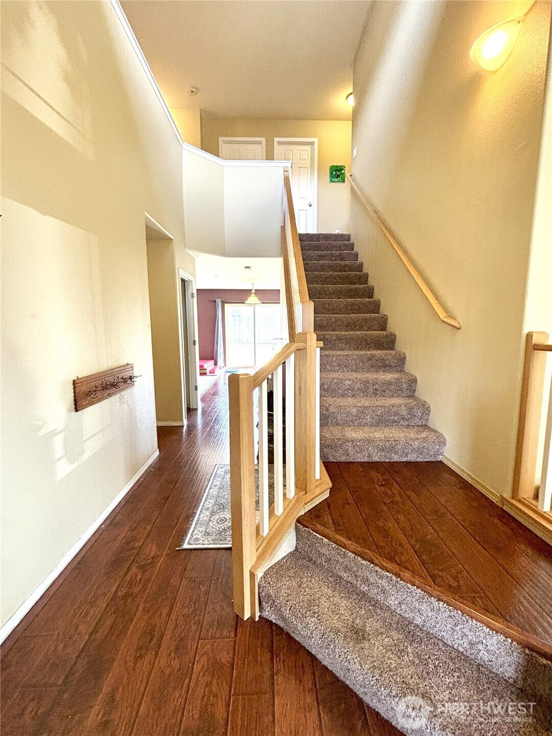 218 Kendall Street NE