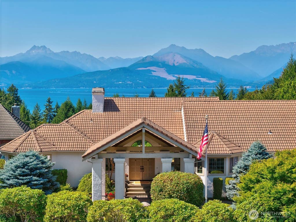 Photo of 7308 NW Duckabush Lane, Silverdale, WA 98383 (MLS # 2572767)