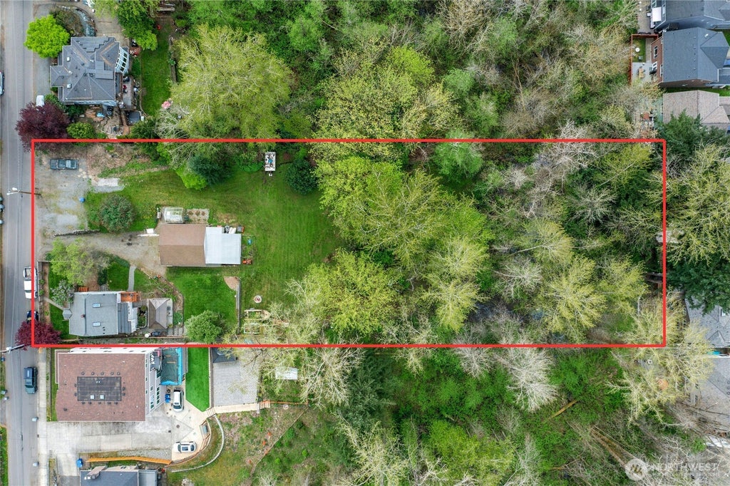 Photo of 18011 18005 83rd Avenue NE, Kenmore, WA 98028 (MLS # 2571887)