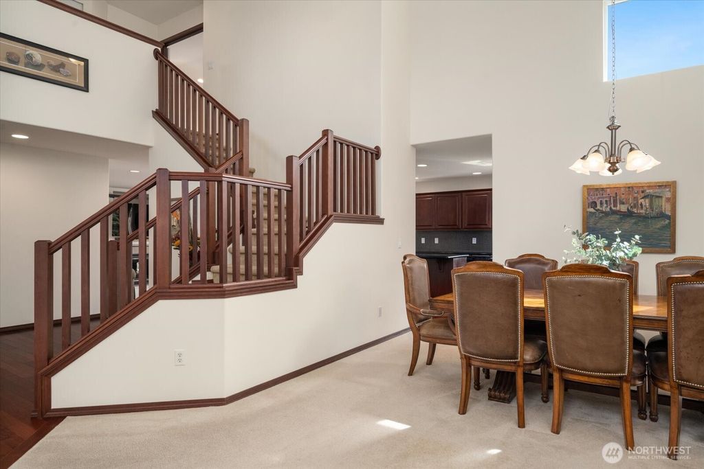 Photo of 862 Ilwaco Place NE, Renton, WA 98059 (MLS # 2390594)