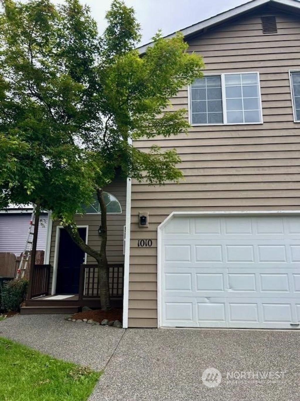 Photo of 1010 Willow Drive, Sultan, WA 98294 (MLS # 2251414)