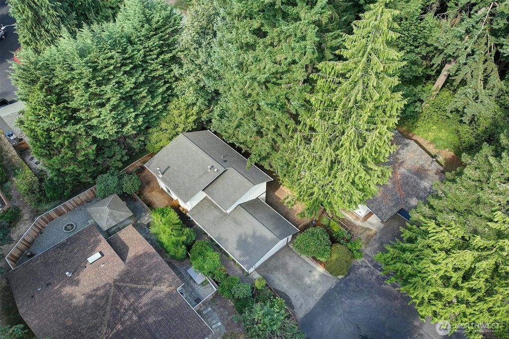 Photo of 15117 122nd Court NE, Kirkland, WA 98034 (MLS # 2427683)
