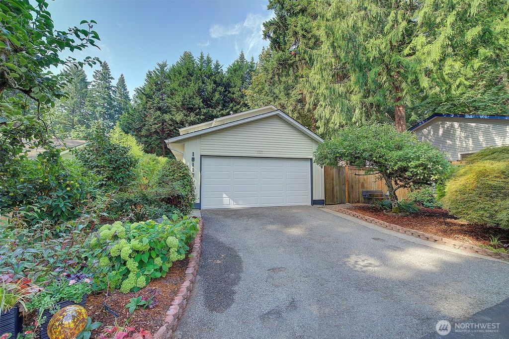 Photo of 15117 122nd Court NE, Kirkland, WA 98034 (MLS # 2427683)