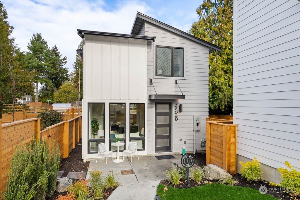 Photo of 3804 NE 92nd Street #B, Seattle, WA 98115 (MLS # 2017666)