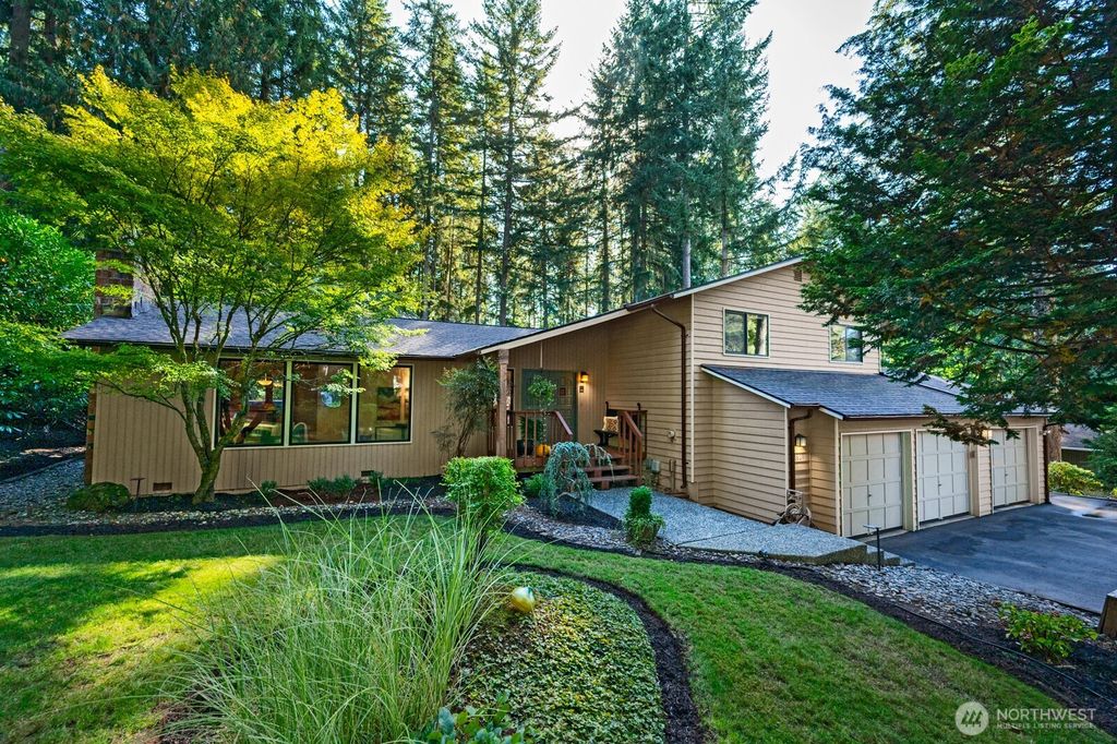 Photo of 21829 NE 154th Street, Woodinville, WA 98077 (MLS # 2443076)