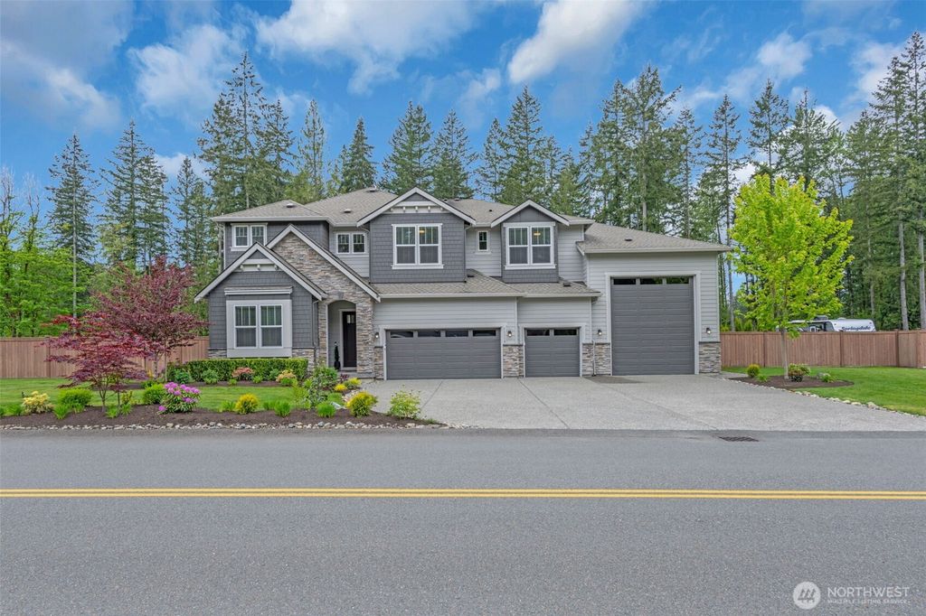 Photo of 11310 146th Avenue NE, Lake Stevens, WA 98258 (MLS # 2376612)
