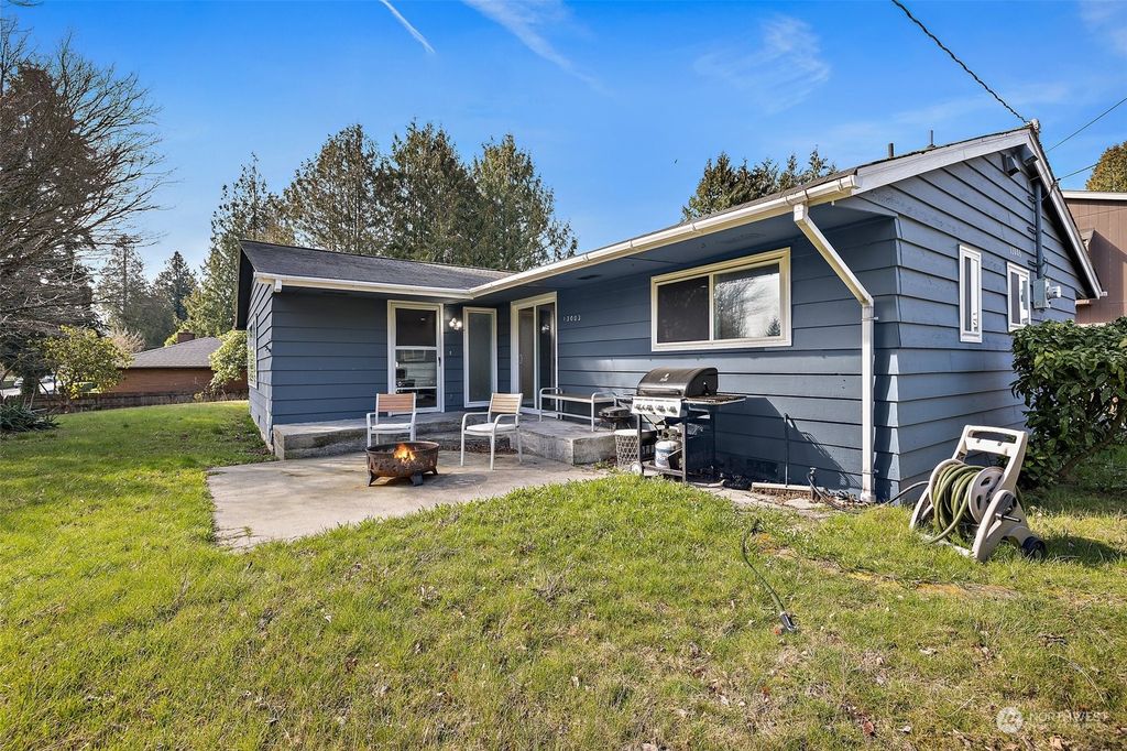 Photo of 13003 12th Avenue S, Burien, WA 98168 (MLS # 2193421)