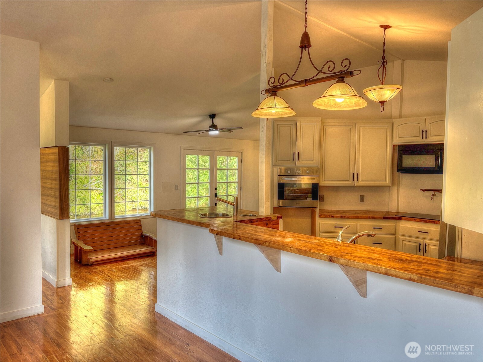 501 E Sherwood Creek Road