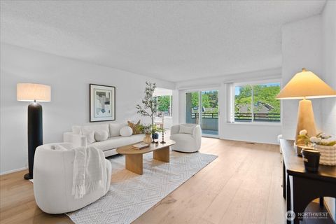 Photo of 10823 Glen Acres Drive S #B, Seattle, WA 98168 (MLS # 2534087)