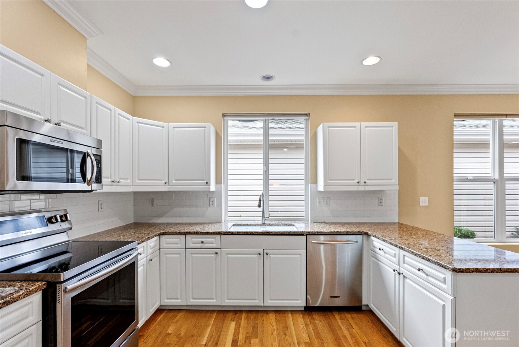 6910 38th Street Ct W