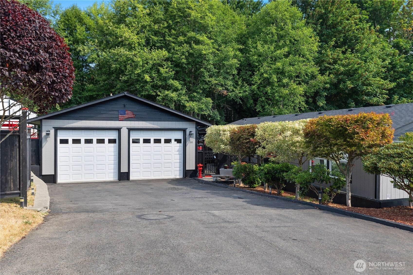 210 W Freedom Lane