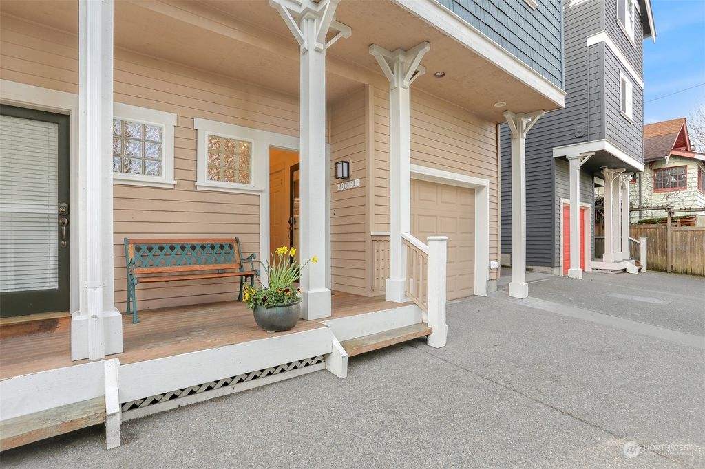 Photo of 1808 26th Avenue #B, Seattle, WA 98122 (MLS # 2197080)