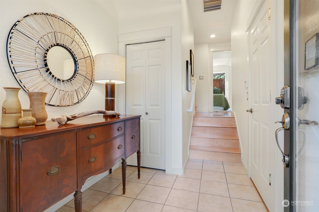 Photo of 1808 26th Avenue #B, Seattle, WA 98122 (MLS # 2197080)