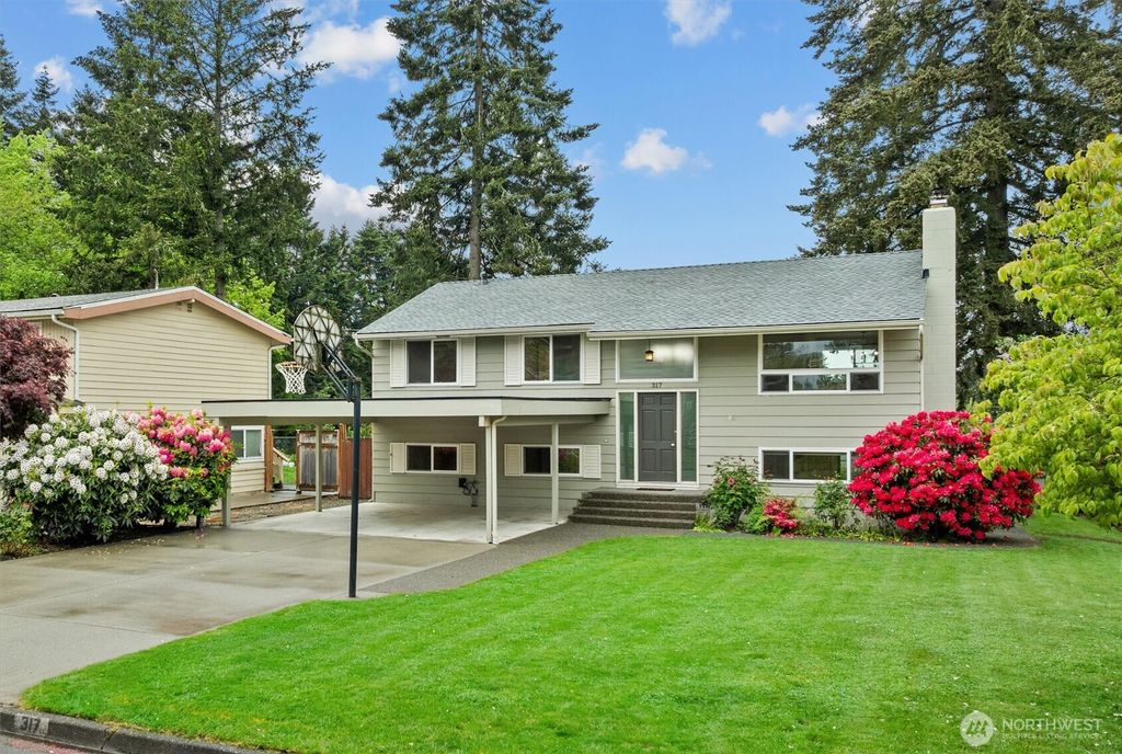 Photo of 317 145th Avenue NE, Bellevue, WA 98007 (MLS # 2520792)