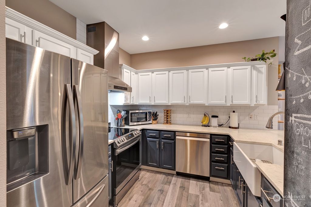 Photo of 1731 10th Avenue NE #B114, Issaquah, WA 98029 (MLS # 2136385)