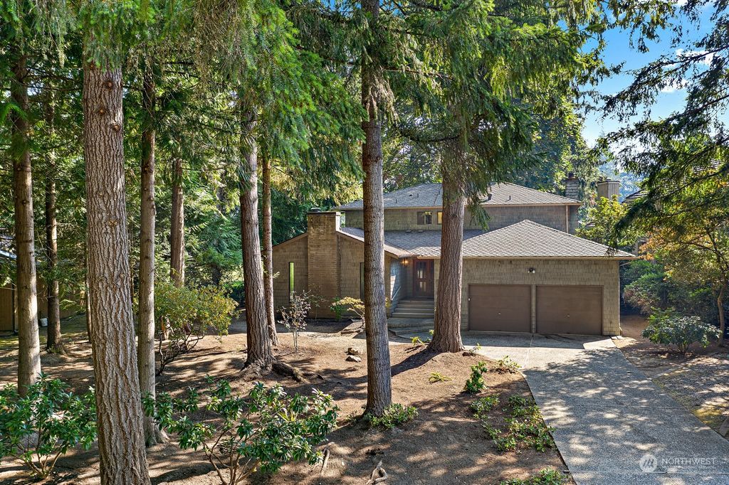 Photo of 2316 209th Place NE, Sammamish, WA 98074 (MLS # 1997977)