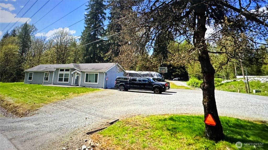 Photo of 14603 Cedar Grove Road SE, Issaquah, WA 98027 (MLS # 2452091)