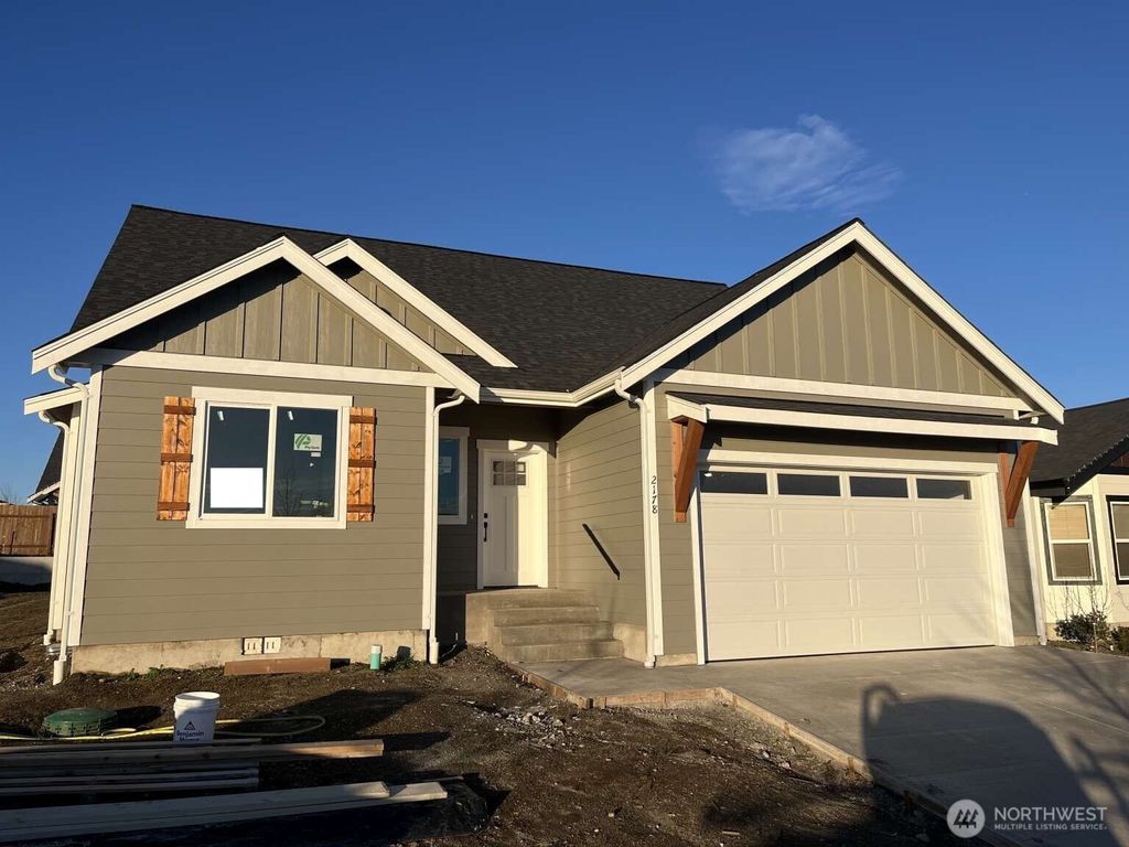 Photo of 2178 Lagerwey Circle, Lynden, WA 98264 (MLS # 2468006)