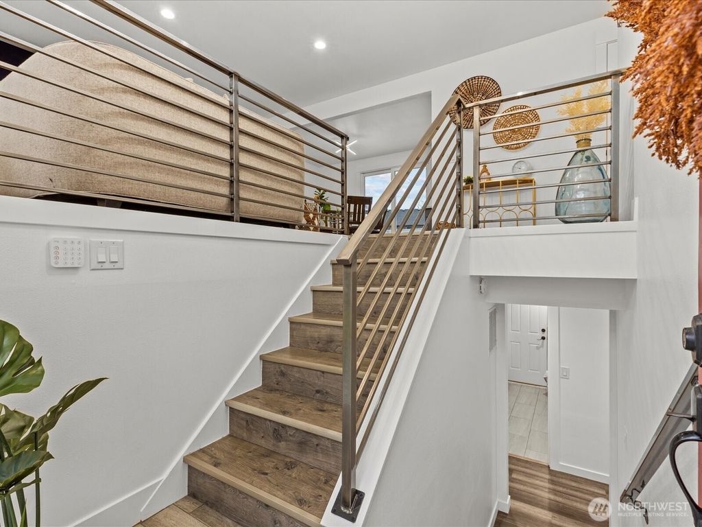 Photo of 29204 39th Avenue S, Auburn, WA 98001 (MLS # 2460835)