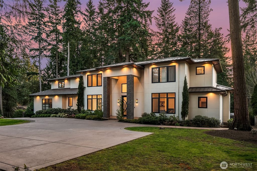 Photo of 2847 134th Avenue NE, Bellevue, WA 98005 (MLS # 2496068)