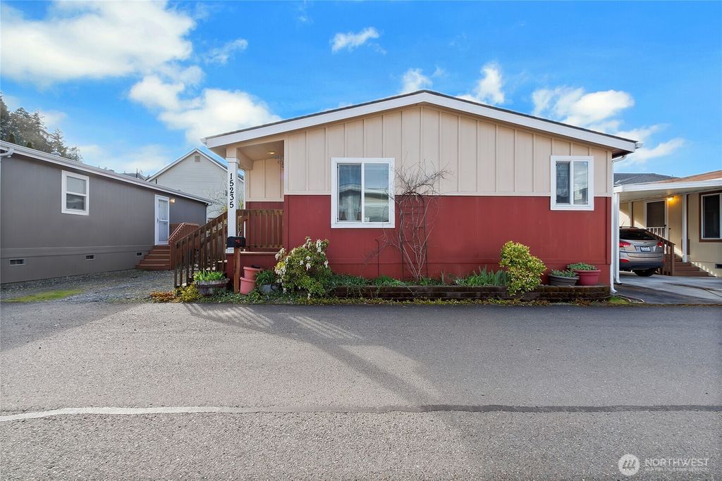 Photo of 15235 Pine Drive, Renton, WA 98058 (MLS # 2362602)