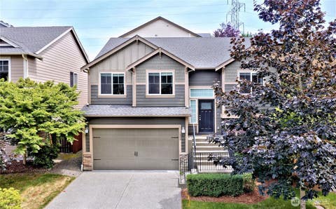 Photo of 1808 Pierce Avenue NE, Renton, WA 98056 (MLS # 2530906)