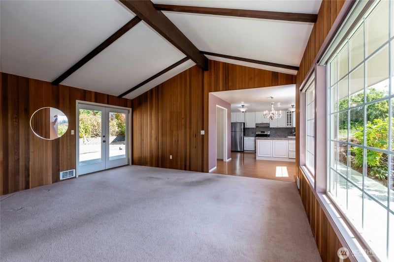 842 Treeline Drive