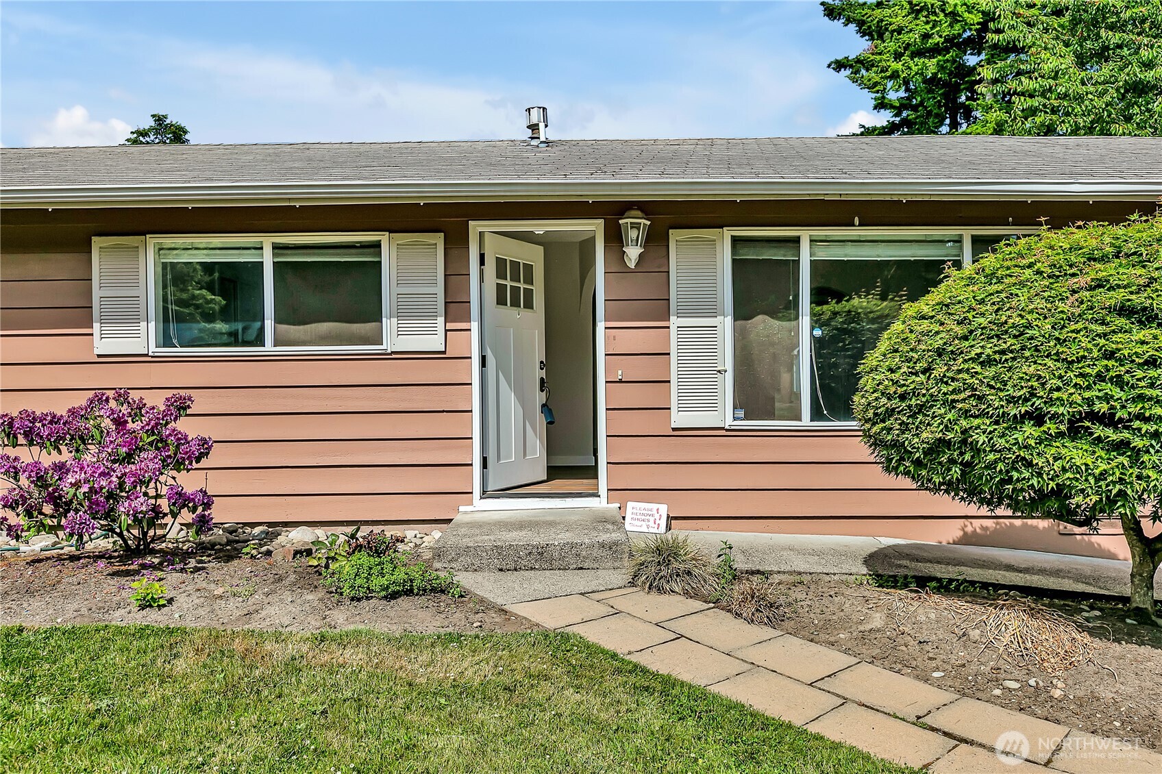 817 Hilltop Avenue